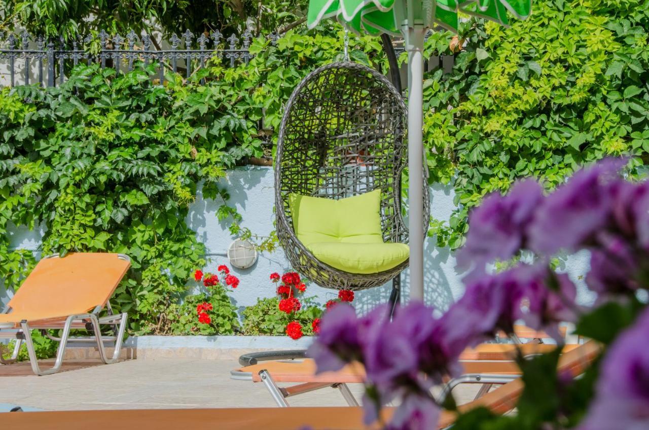Emilia Hotel Apartments Ретимно Екстериор снимка